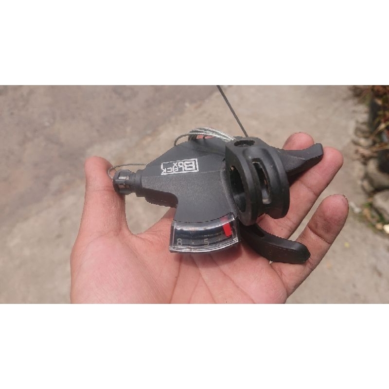 Tuas Gigi-Operan Gigi Sepeda-Shifter Sepeda 8 speed Kanan Black Box