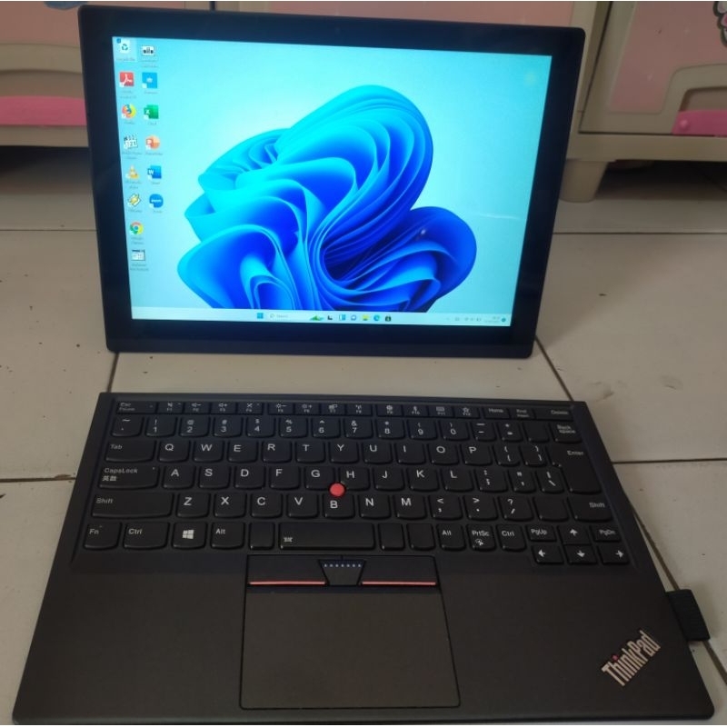 LAPTOP lenovo  X1 Tablet G2 i5 GEN 7 Ram 8GB SSD 512GB TOUCHSCREEN