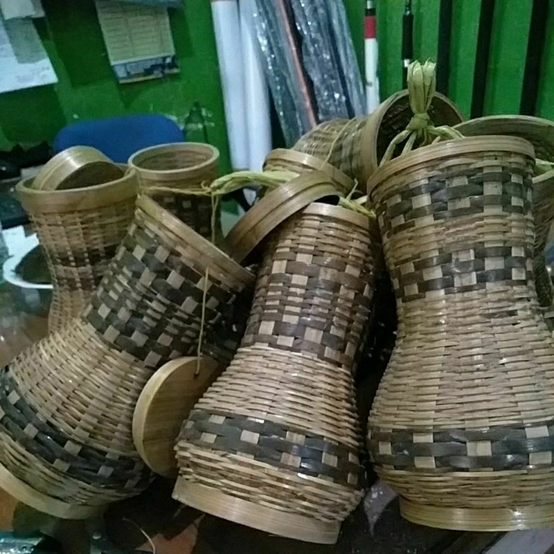 kepis tempat ikan kulit bambu mini