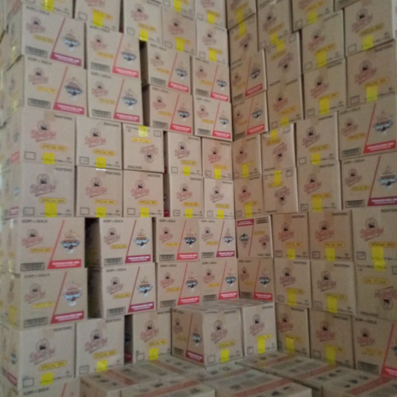 

Kopi kapal api special mix 1 dus isi 12 lembar