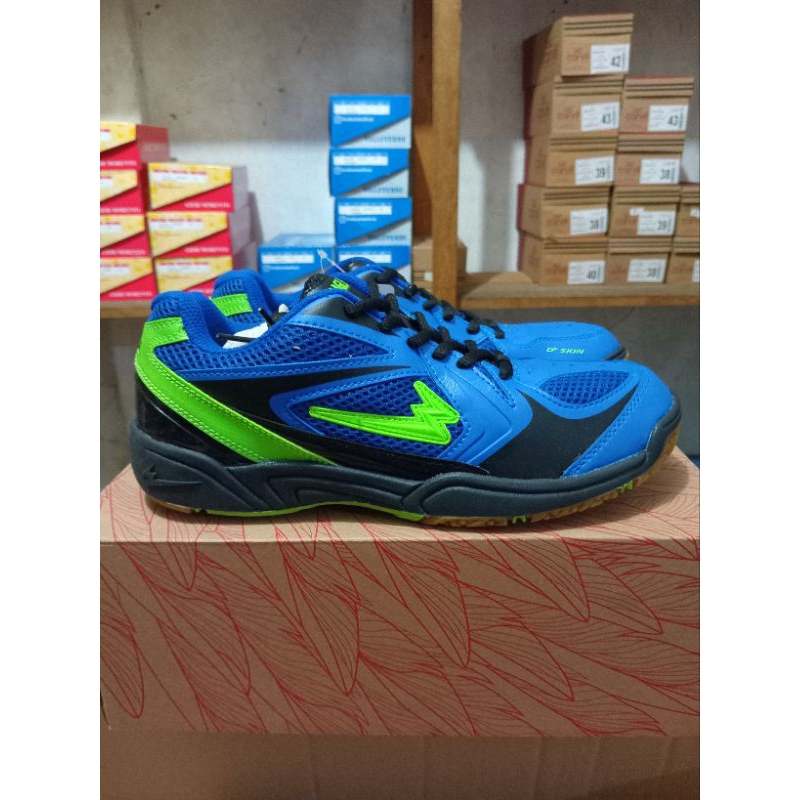 Sepatu Tenis - Voltage - Eagle