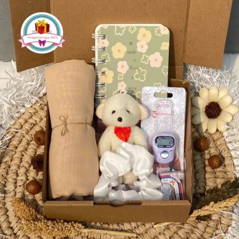 

Kado Ulang Tahun Special - Hampers Hijab Bella Square dan Notebook - Gift Box Ulang Tahun - Kado Untuk Pacar - Hampers Aesthetic - Souvenir Wedding - Anniversary - Graduation - Hampers Hijab Lengkap - others