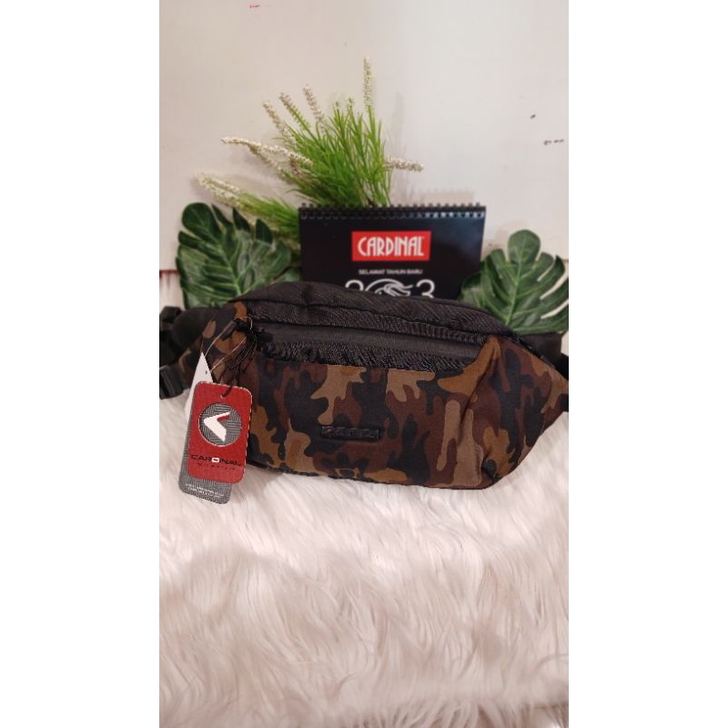 Tas Selempang Pria Cardinal