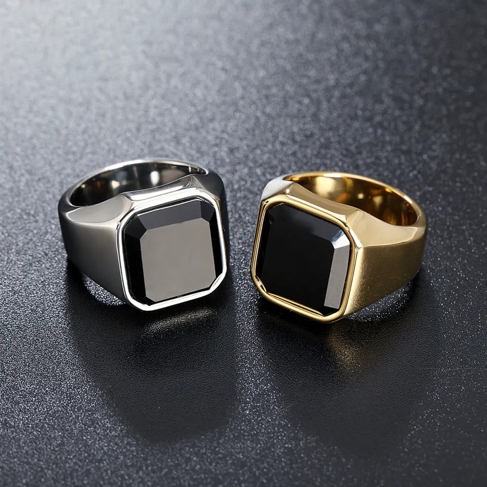 Cincin Silver Batu Hitam Kotak - Silver Ring With Black Square Stone Signet Ring Import Black Onyx Statement Bold Accessories Durable / Cincin Aksesoris Pria Cowok Cowo Simple Casual Elegan Classic All Time Impor Berkualitas Tebal Kokoh Kuat Keren Manly