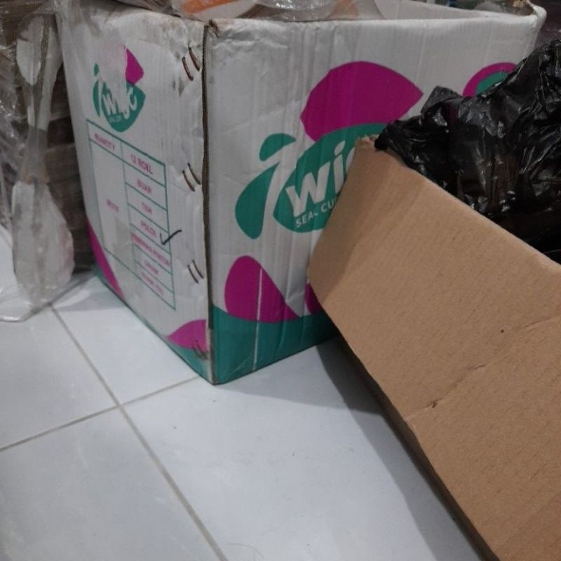 

TAMBAHAN PACKING KARDUS