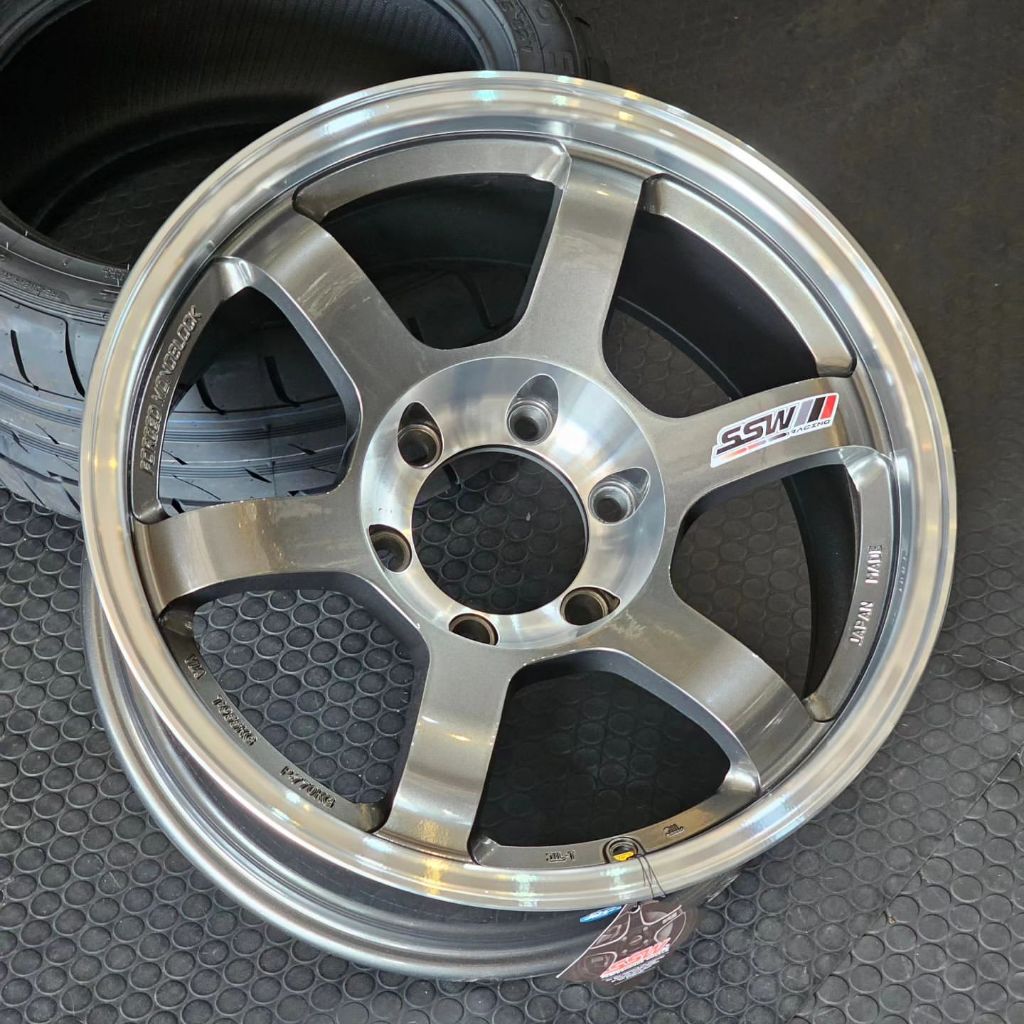velg SSW S202 Te37 Progressive Ring 18 Lebar 9 ET 0 mobil fortuner pajero r18