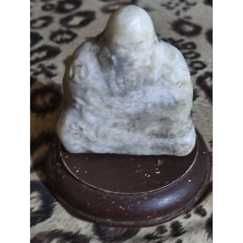 Patung Giok Putih Buddha Julewu Dinasti Ming