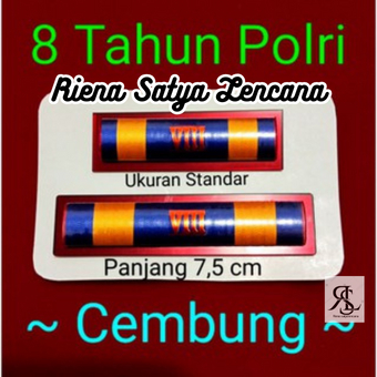 

Pita Jasa 8 Tahun Polri Model Cembung dengan Tatakan Acrylik Mirror..