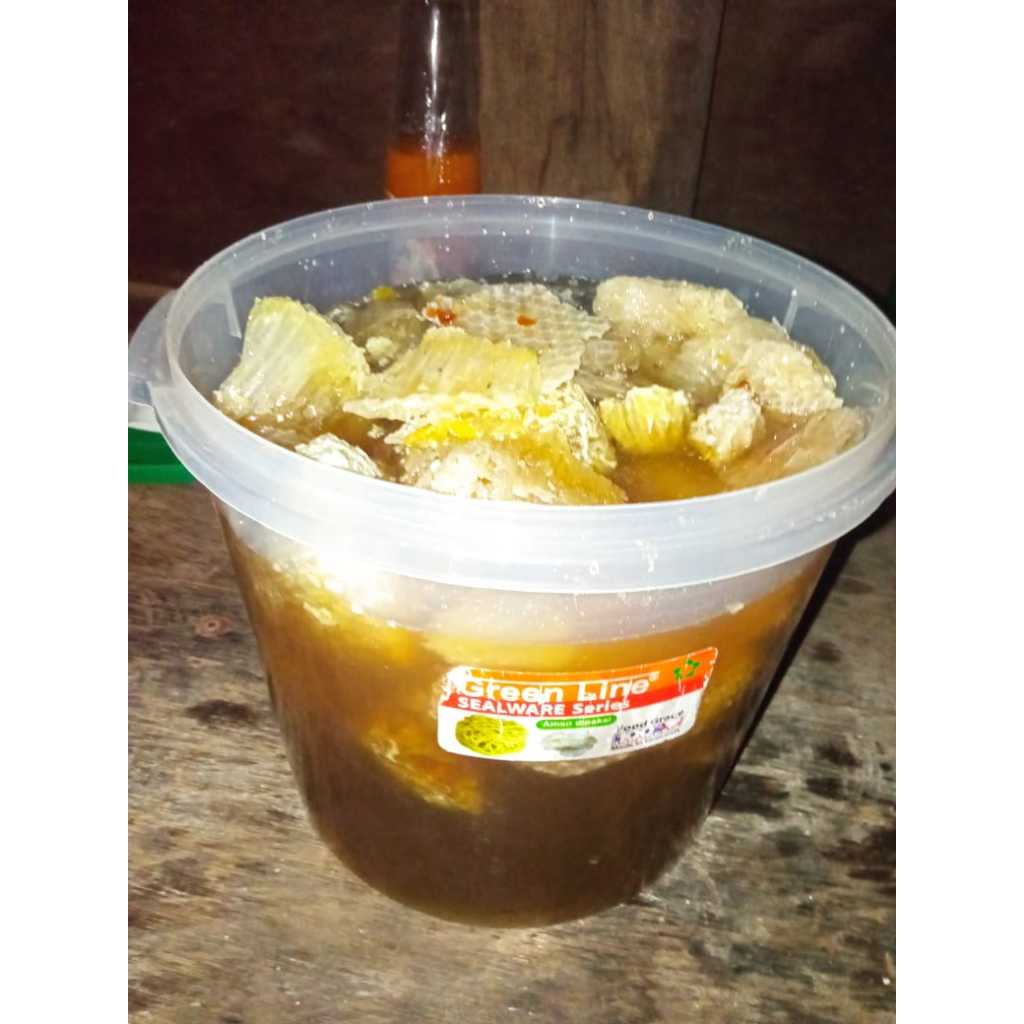 

MADU TAWON GUNG HUTAN ASLI
