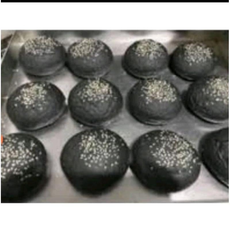 

BURGER HITAM MINI 1PCS(PESAN PAGI DIKIRIM SORE)