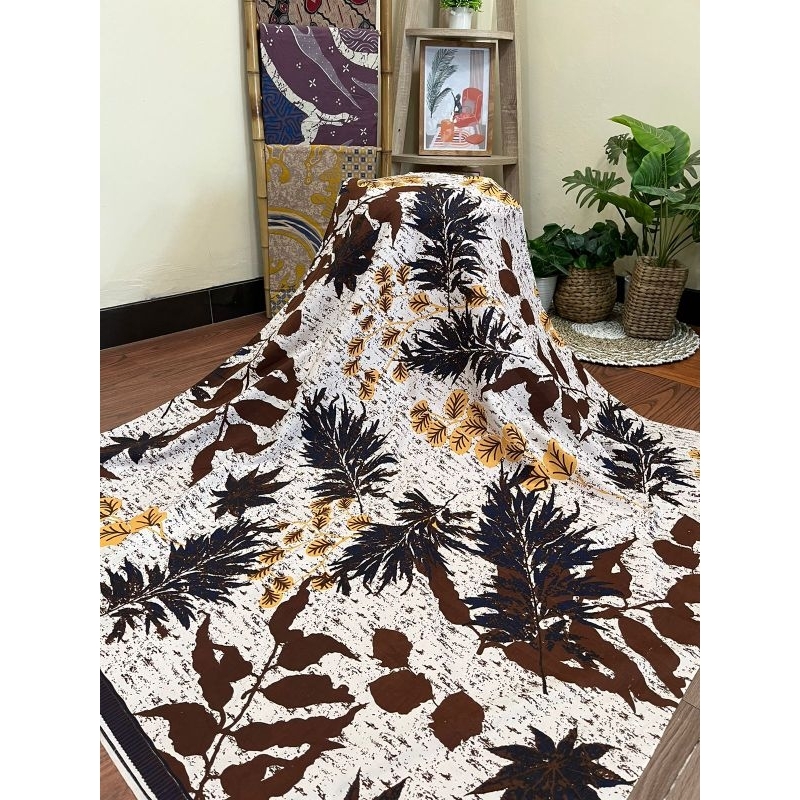 Kain batik solo daun gede kecer putih tulang limited ecoprint