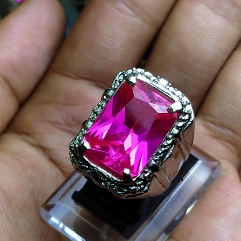 Merah siem rose Bangkok ring putih