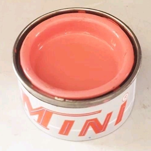 

✨Cat minyak Minilux 25 gram warna pink