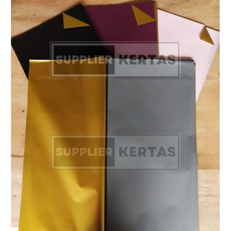 

Kertas Cellophane // Flower Wrapping Paper"Two Side