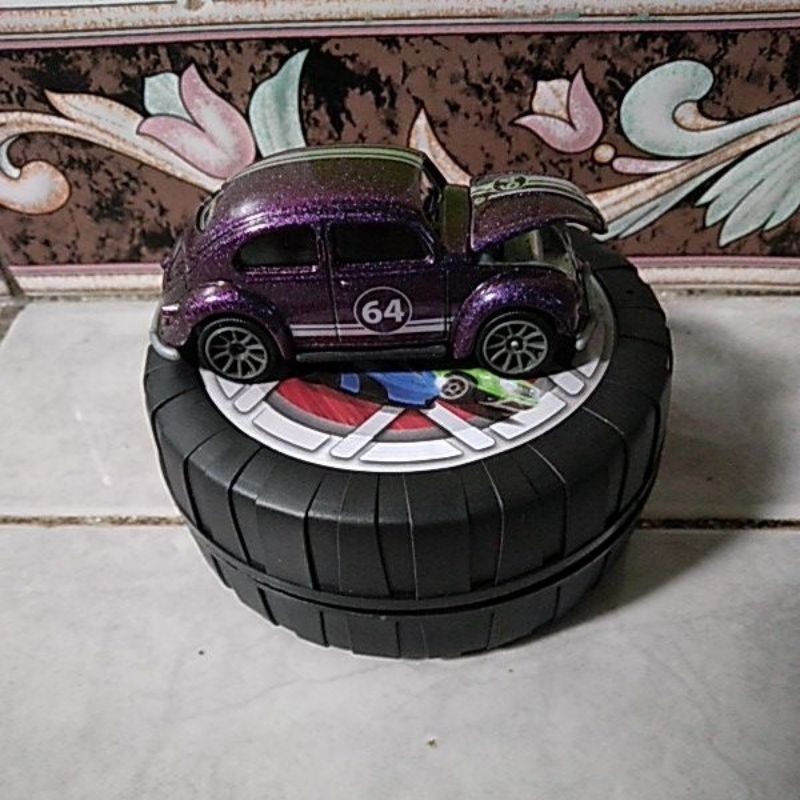 Majorette Pomade VW Beetle Ungu Metalik Ban Karet