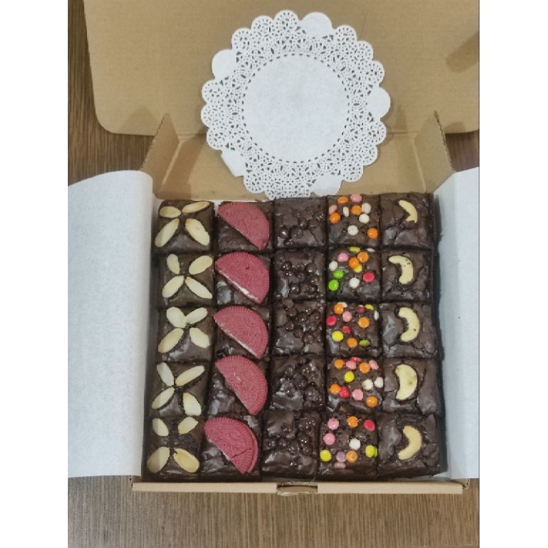 

Fudgy Brownies (Pre Order)