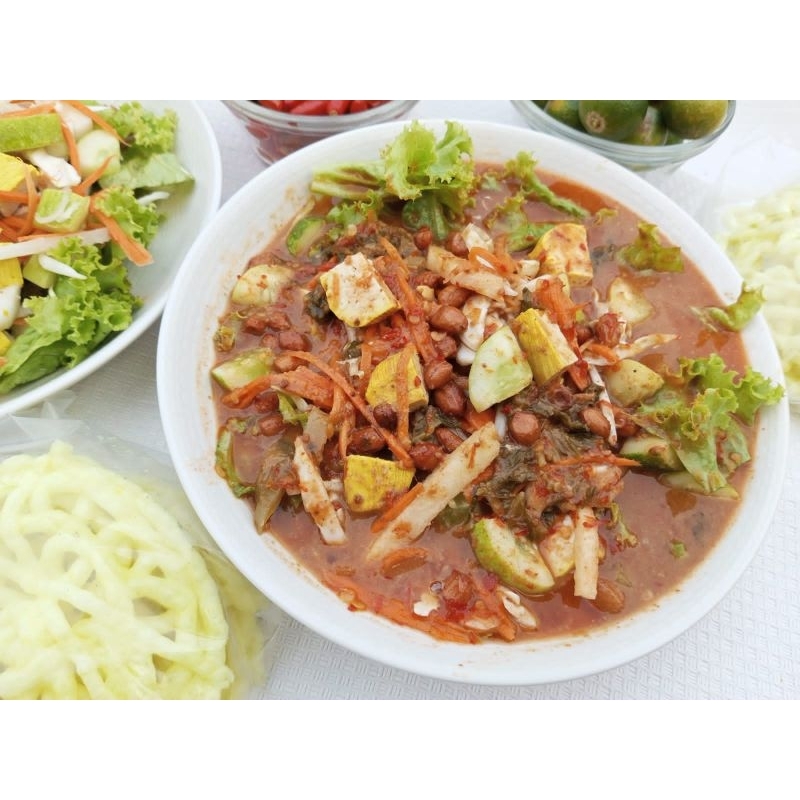 

Asinan sayur Betawi bumbu kacang