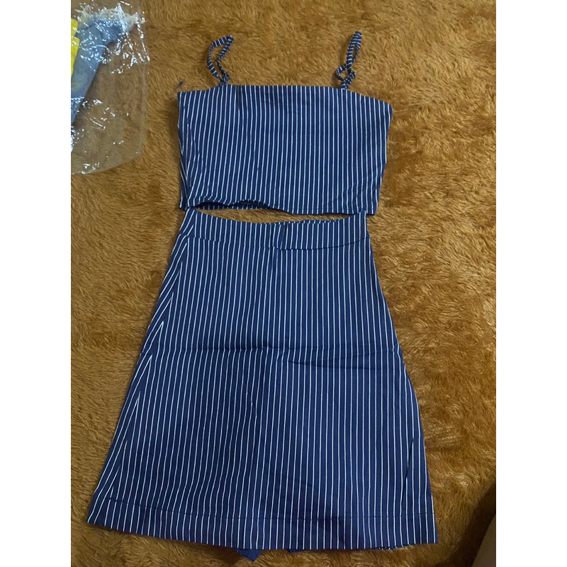 crop top & dress
