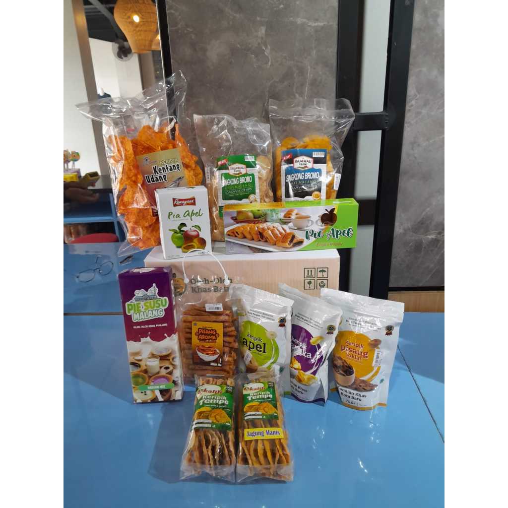 

PAKET 3 OLEH-OLEH BUAH TANGAN KRIPIK TEMPE DAN BUAH