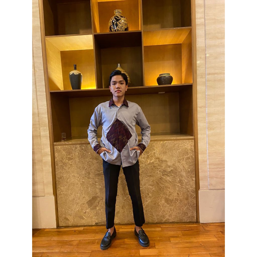 Kemeja Tenun Pria Kombinasi