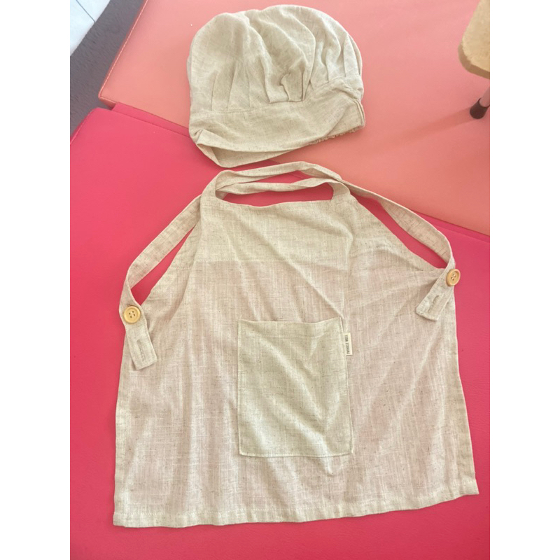 preloved apron anak twinkle well | preloved twinkle apron | preloved apron anak | preloved celemek a