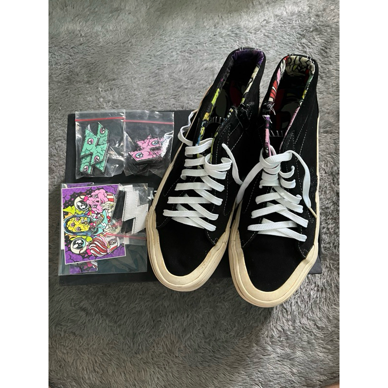 Saint Barkley x Hornycupcakes x Muklay