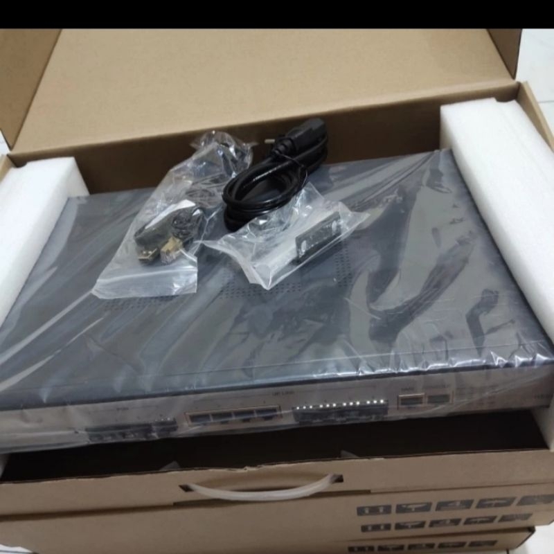 OLT EPON HSGQ 4 PORT E04I UPLINK 1 G SFP VX 20+++ 9 DBM