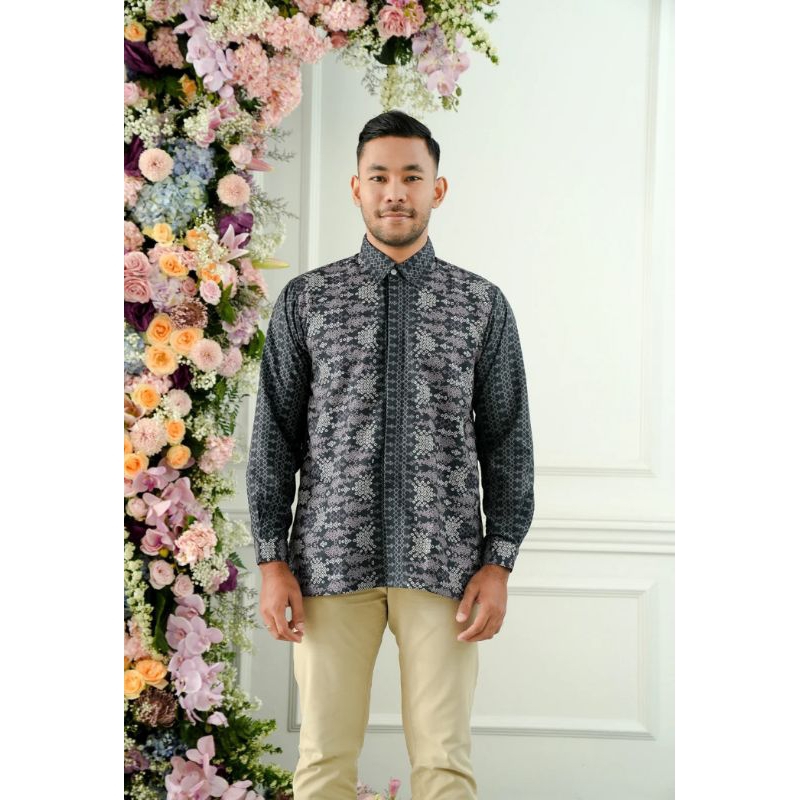 Anyelir Long Shirt Men Banawa L by Wearing Klamby