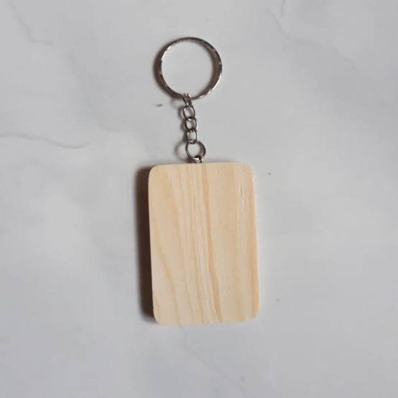 Gantungan kayu / Gantungan kunci kayu / Gantungan sovenir