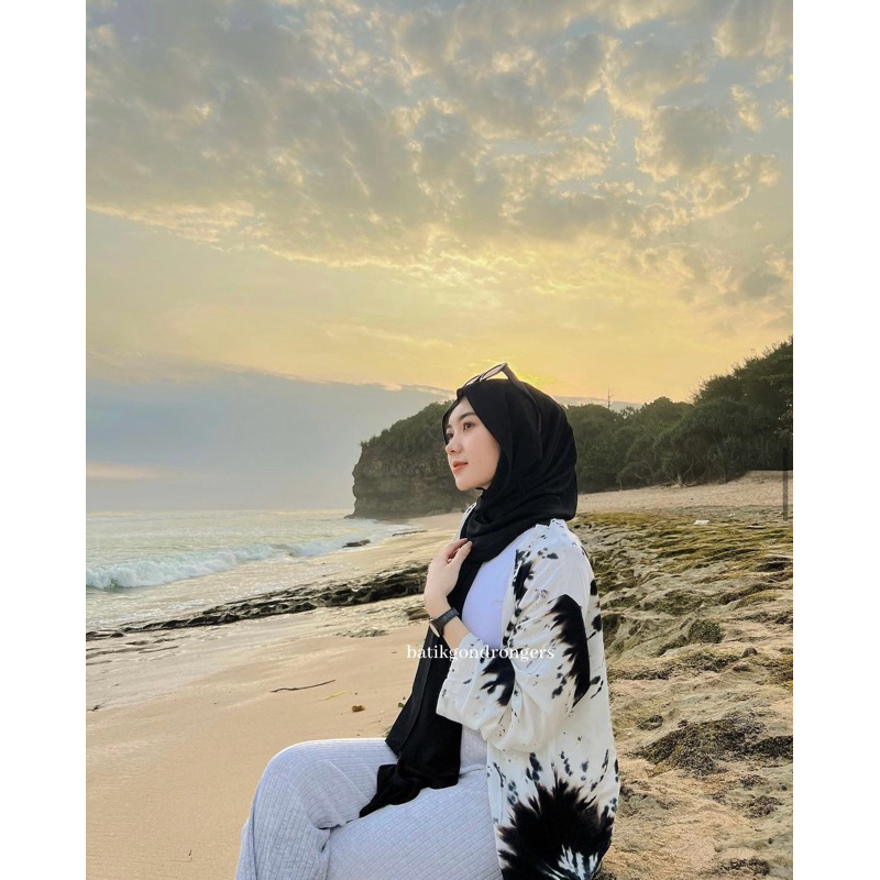Cardigan Pantai  tie dye panjang/ootd hijab kekinian/cardigan panjang viral 2022 terlaris