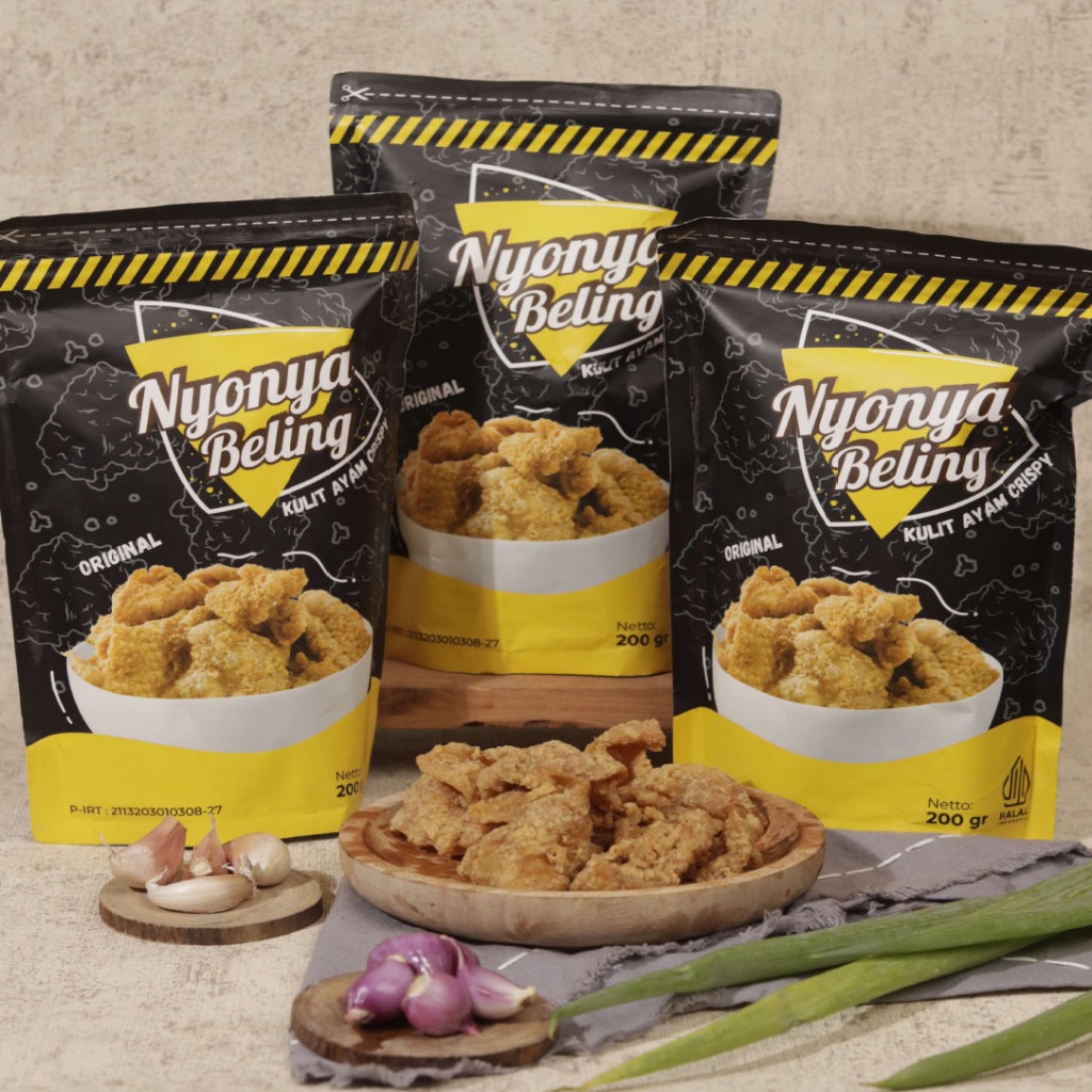 

Nyonya Beling Keripik Kulit Ayam Original 180gram