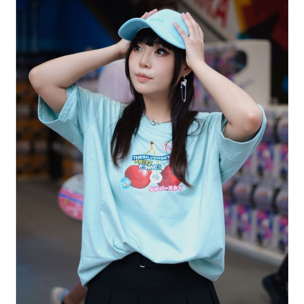 Thesilversky Cherry Japan Frutz Aqua Classic T-shirt