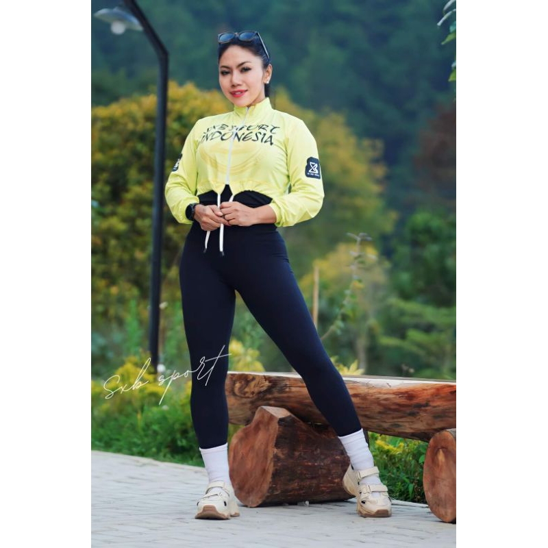 Baju Senam Murah Berkualitas SXB SPECIAL EMBOSS JACKET CROP