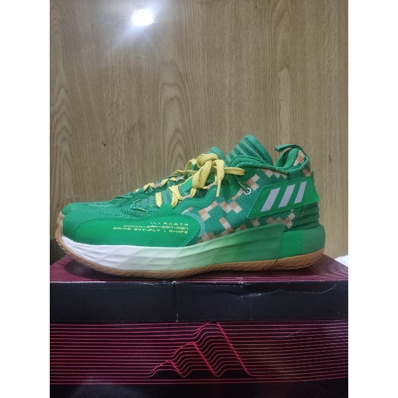 Sepatu basket original adidas dame 7 extply