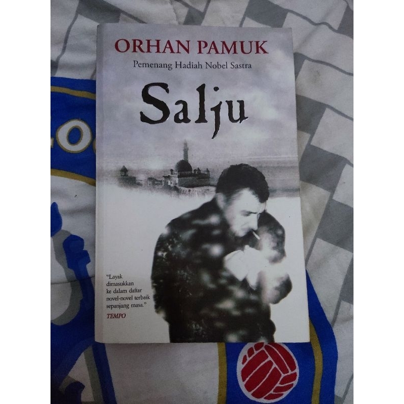 Orhan Pamuk - Salju