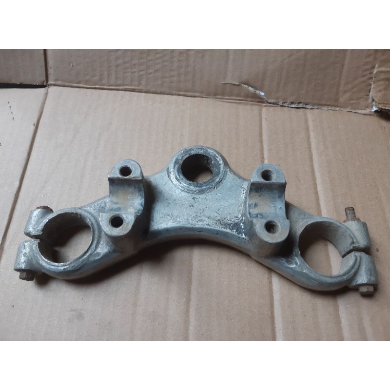 segitiga atas shock depan yamaha rx king lama cobra master rxs rxk rx special original