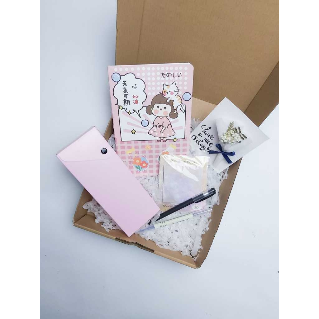 

Hampers ATK/ Hampers kado/ Hampers gift ulangtahun