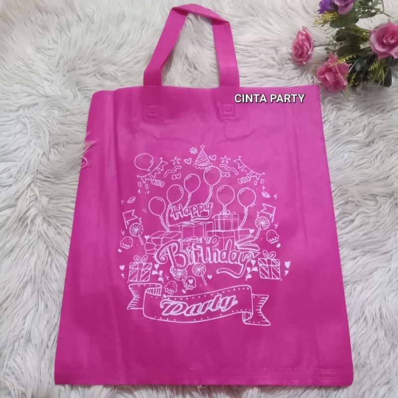 

Goodiebag Tali Happy Birthday Ulang Tahun 38x45 12pcs pink fucia