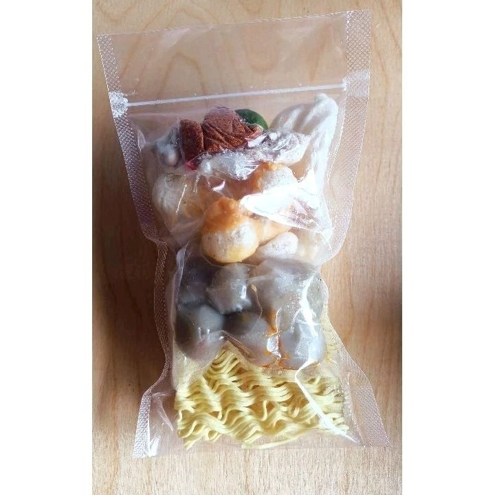 

Best Product Makhesa - Baso Aci 10 pentol Khas garut
