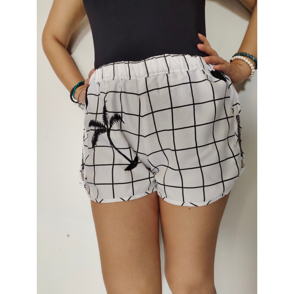 Celana Pendek Sport Senam Kotak Monokrom Gesyal Hot Pants Jumbo Linjeri Sporty Hitam Putih
