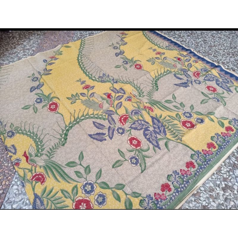 Kain batik katun premium motif bunga merak