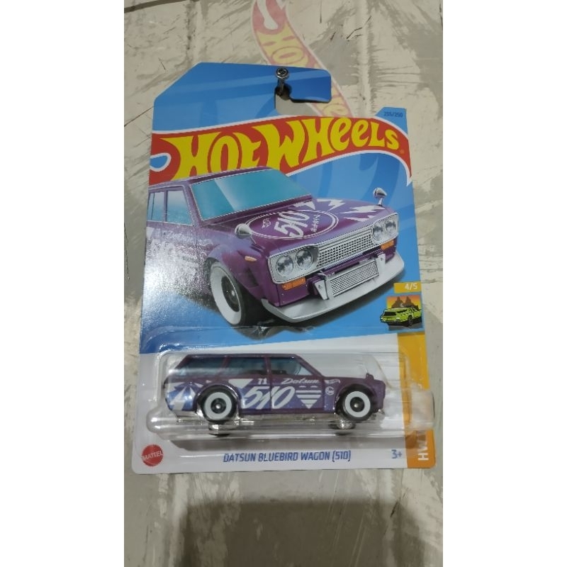 Hotwheels Datsun Bluebird Wagon (510)