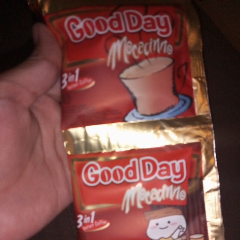 

Good Day Mocacinno 3in2 instant Coffe HARGA GROSIR RP.1.300