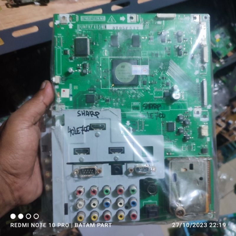 MB - mesin TV - mainboard tv lcd led SHARP LC 40LE700 M - 40 LE 700 M - 40LE700M - LC40LE700M
