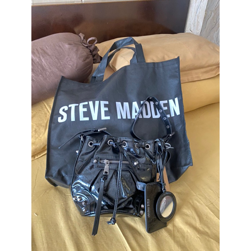 STEVEMADDEN Bvally edition