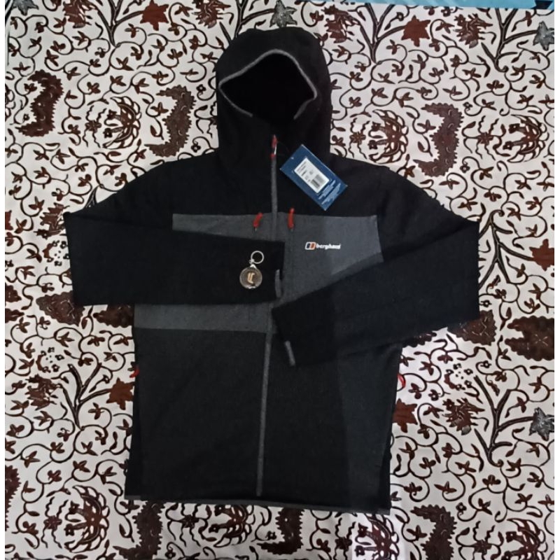 jaket sweater hoodie berghaus original no skidoo rainforest goretex dryvent down futurelight