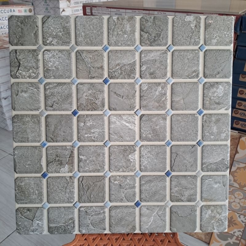 Keramik Lantai Kasar Kotak Minimalis / Keramik Garasi / Keramik Carport / Keramik Mulia Accura / Ker