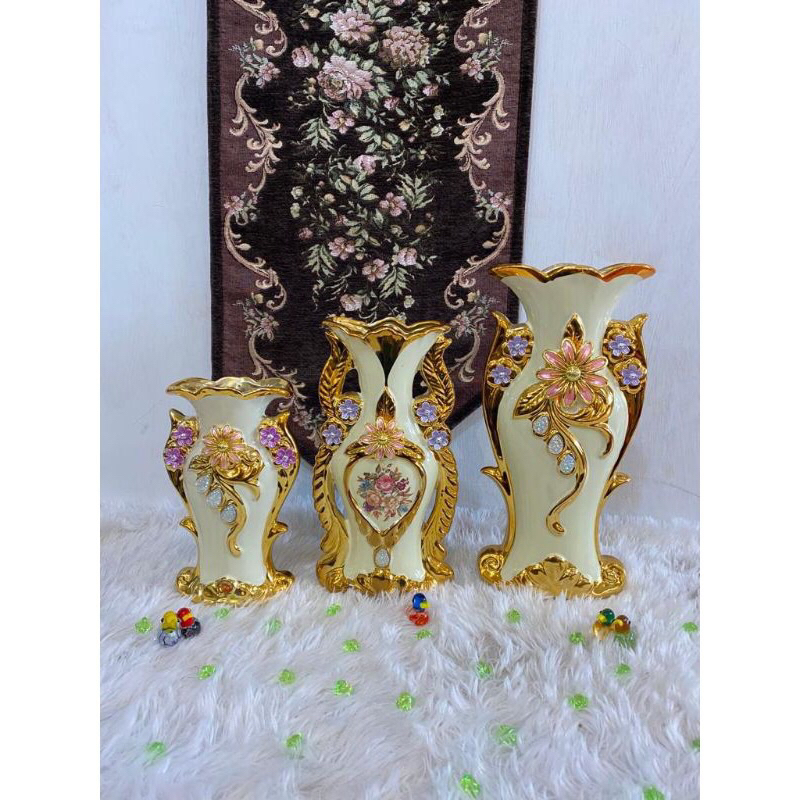 Pajangan  vas Bunga Keramik Gold Import hiasan lemari size M dan L
