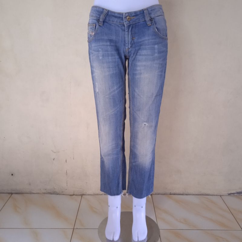 Celana Panjang Jeans DIESEL Celana Jeans Size 30 DIESEL