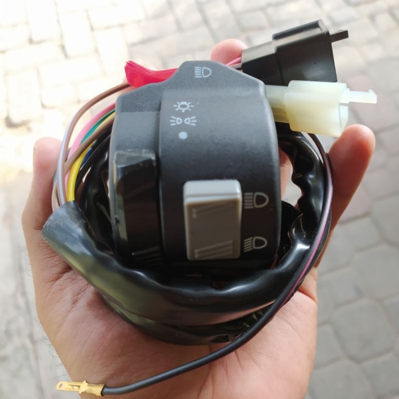 SAKLAR BEAT STREET . HOLDER KIRI BEAT STREET . SAKLAR VIXION PNP BEAT STREET .